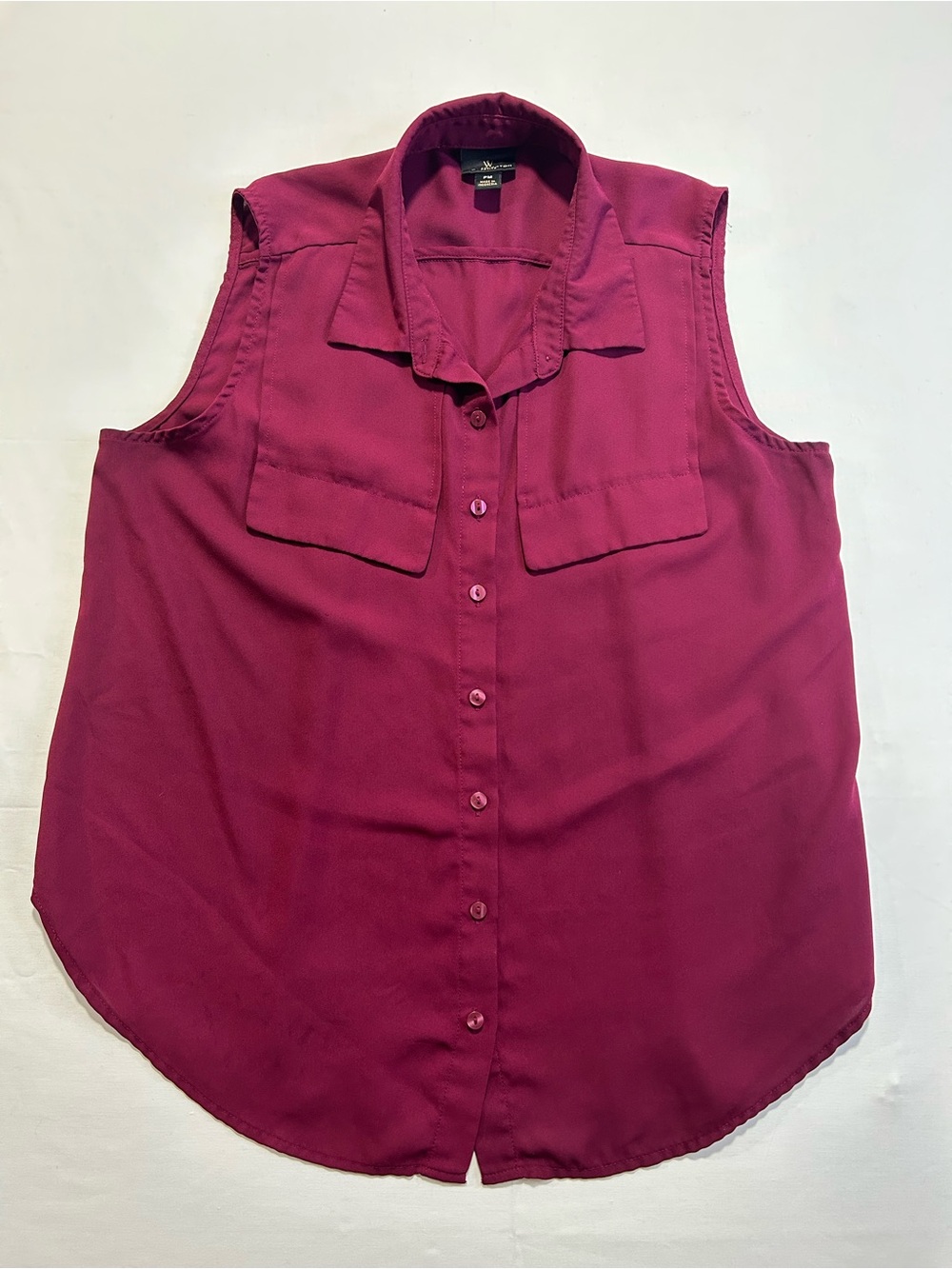 Worthington Sleeveless Button-Down Blouse in Berry